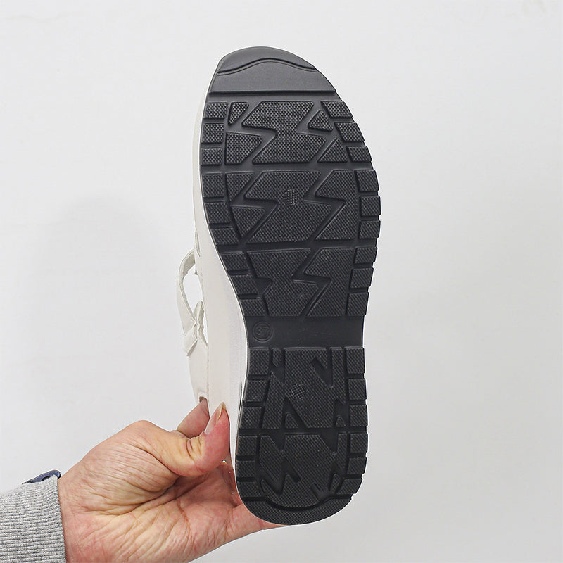 Clémence™ - Closed Orthopedic Sneakersandals